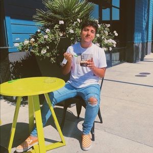 Meet your Posher, Mikey